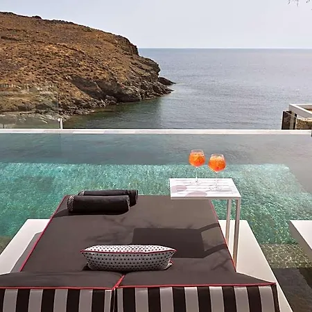 Отель Semeli Coast Mykonos Curio Collection By Hilton